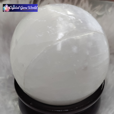 Crystal Quartz 45-50 mm Ball Sphere Gemstone A+ Hand Carved Crystal Altar Healing Clarity Of Thoughts Best Gifts For Healing